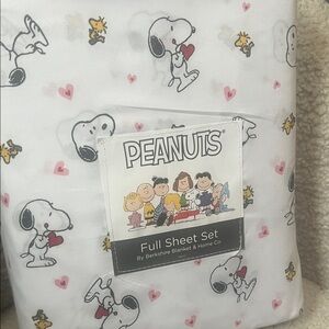 New Peanuts Snoopy Berkshire Full Sheet Set NWT